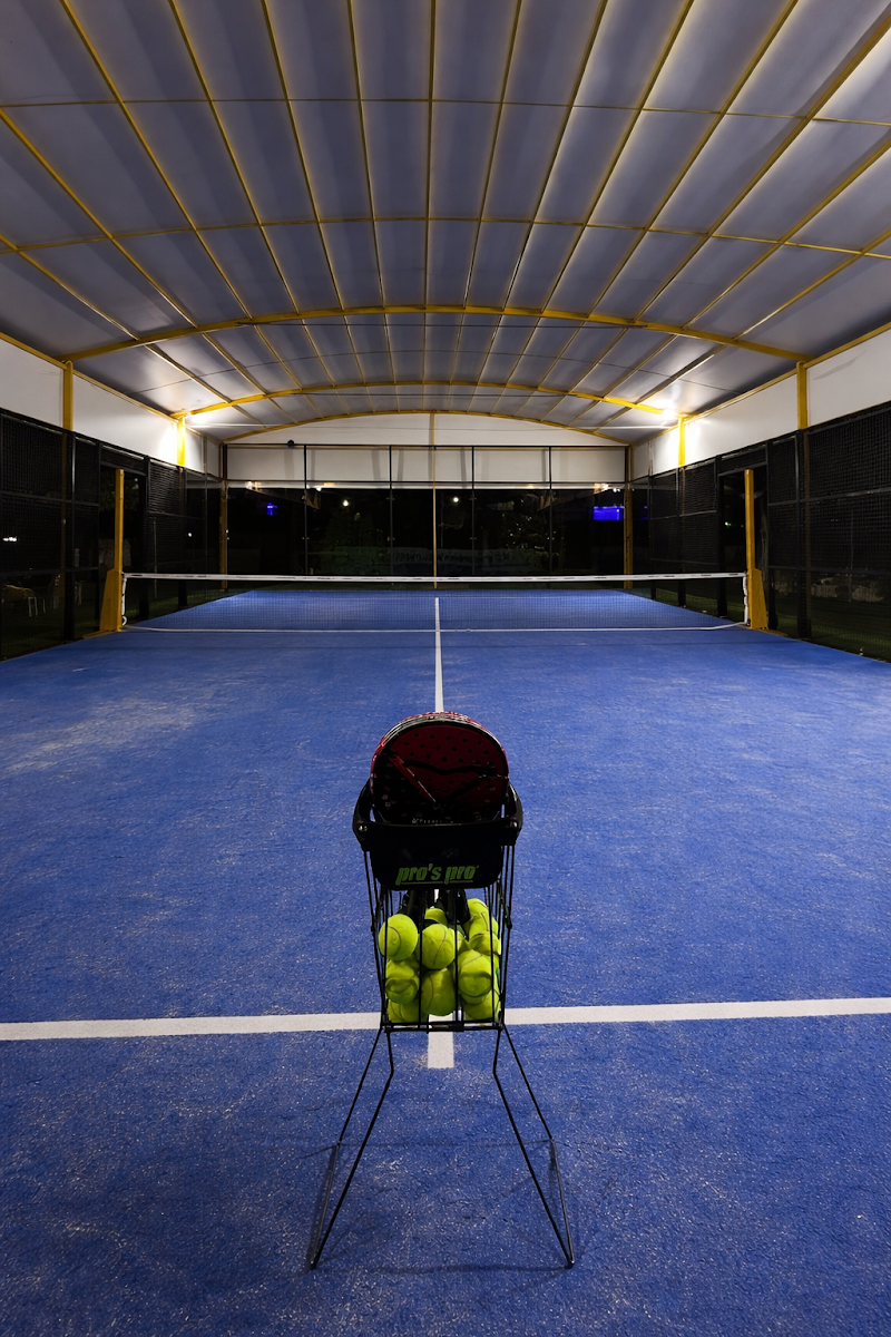 Modern padel